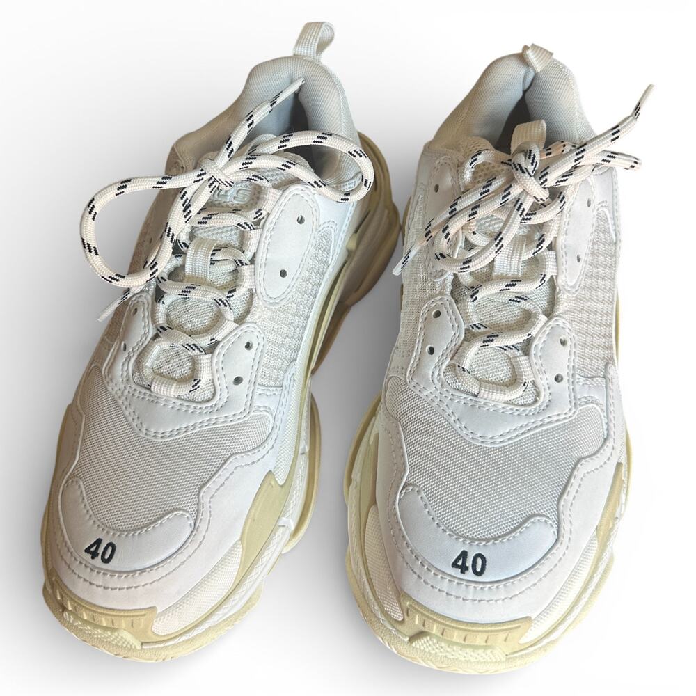 Balenciaga Triple S W 40 US 10 Leather Free White Beige Sneakers + Extra Laces